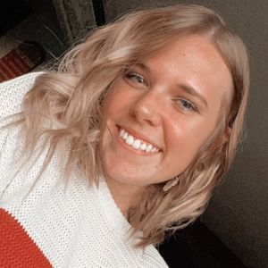 Meet your Posher, Marissa